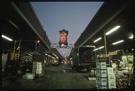 7th St. Produce Market .